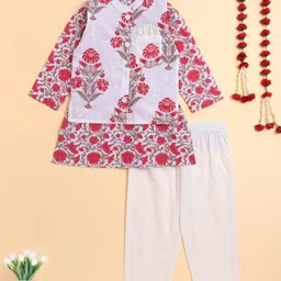 The Magic Wand Cotton Woven Full Sleeves Floral Printed Kurta Pyjama With Jacket Set - White-picture-17
