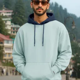 Bewakoof Green Blended Relaxed Fit Solid Hoddie-image-25