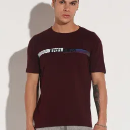 SHOWOFFFF Burgundy Cotton Regular Fit Printed T-Shirt-picture-21