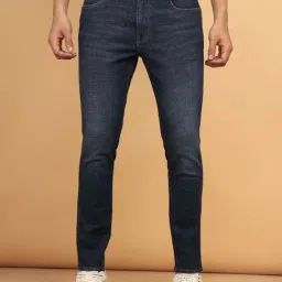 Wrangler Bostin Blue Slim Fit Lightly Washed Jeans-image-93