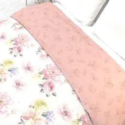 THE WHITE MOSS Pink & Multicoloured Floral Microfiber 150 GSM Comforter image 2