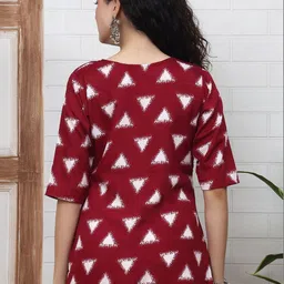 SZN Floral Printed V-Neck Kurti image 5