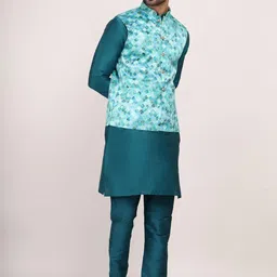 JEXI Mandarin Collar Pure Silk Kurta With Pyjama And Nehru Jacket image 2