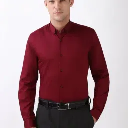 Peter England Maroon Slim Fit Shirt-image-49