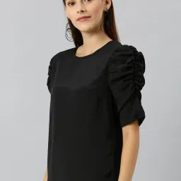 Sera Black Regular Fit Top image 3
