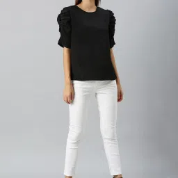 Sera Black Regular Fit Top image 4