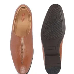 Fausto Men's Tan Casual Juttis image 4