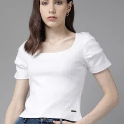 Roadster Women Solid Slim Fit T-shirt-image-46