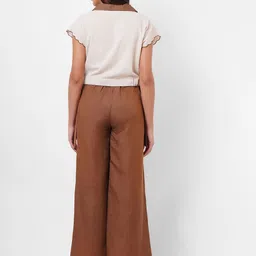 Western Era Women Relaxed Straight Leg Straight Fit High-Rise Pleated Trousers image 4