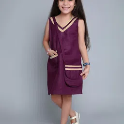 Pink Chick Girls V-Neck Sleeveless Cotton Shift Dress With Matching Sling & Bow Clip-image-46