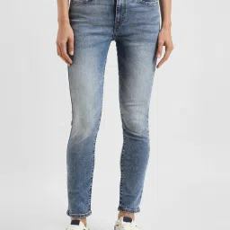 levi's Women's 711 Blue Skinny Fit Mid Rise Jeans image 1