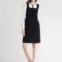 FableStreet Black Color-Block Shift Dress image 4