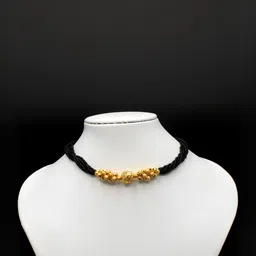 NINAMAAYRA Gold-Plated Artificial Stones and Beads Mangalsutra image 3