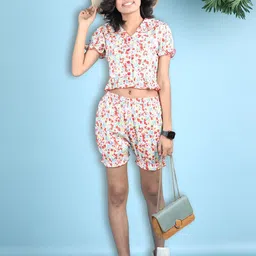 Cutiekins Girls Printed Shirt Collar Top With Shorts image 1