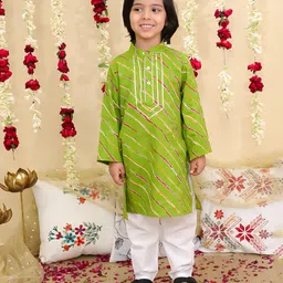 BownBee Pure Cotton Woven Full Sleeves Leheriya Deisgned Lace Detailed Kurta Pyjama Set - Green-picture-21