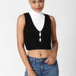 Forever 21 Black Regular Fit Cropped Sweater image 1