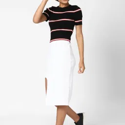 Forever 21 Black Striped Sweater image 4