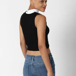 Forever 21 Black Regular Fit Cropped Sweater image 2