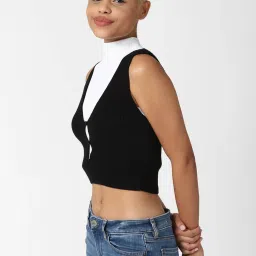 Forever 21 Black Regular Fit Cropped Sweater image 3