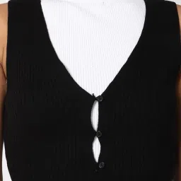 Forever 21 Black Regular Fit Cropped Sweater image 5