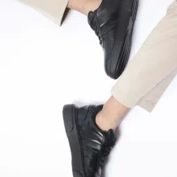 Rare Rabbit Men's Black Sneakers-picture-24