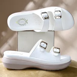 Shoetopia Buckle Detailed Slip On Sandals - White-picture-25