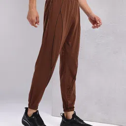 HRX by Hrithik Roshan Men Rapid-Dry Training joggers image 4