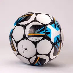 kipsta Club Ball Resist Size 5, Hybrid Technology, Rubber Coating - White image 2