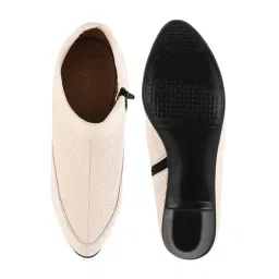 TRYME Women's Cream Casual Boots image 4