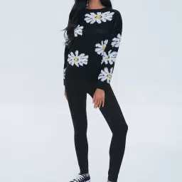 Forever 21 Black Floral Print Sweater image 4