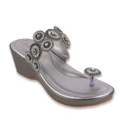 Catwalk Women's Wedding Dreamers Zing Thing Silver Thong Wedges-picture-19