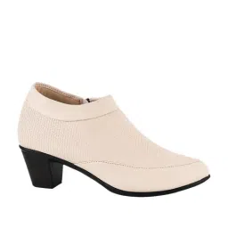 TRYME Women's Cream Casual Boots image 2