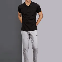 beevee Men Solid Mid-Rise Regular Fit Track Pants image 4