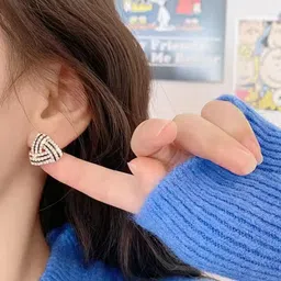 Nitant Contemporary Studs Earrings image 3