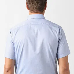 Van Heusen Men Solid Spread Collar Cotton Formal Shirt image 2