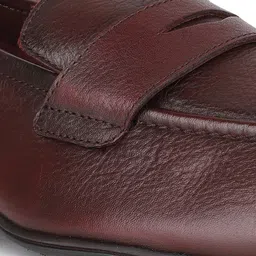 PRIVO by Inc.5 Men Textured Leather Loafers image 5