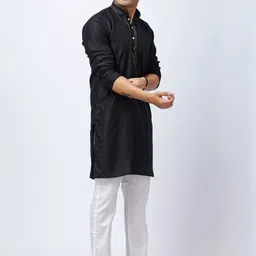 Aesthelia Men Regular Thread Work Kurta with Pyjamas image 2