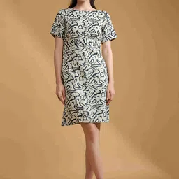 DressBerry Print Satin A-Line Dress-image-43