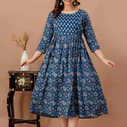 Fashion4word Women Floral Printed Screen Print Maternity Straight Kurtas-picture-35