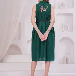 OH MI DIOS Floral Embroidered A-Line Midi Dress image 5