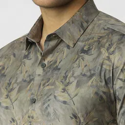 van heusen V Dot Men Spread Collar Floral Printed Slim Fit Formal Shirt image 2