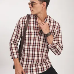 VASTRADO Men Checked Mandarin Collar Cotton Thread Work Kurta image 5