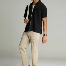 CAVA Men Classic Straight Fit Low-Rise Trousers image 3