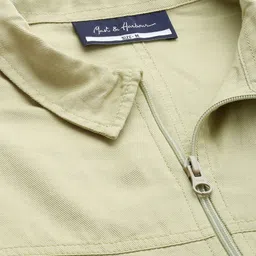 Mast & Harbour Men Solid Casual Shirt image 3