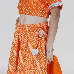 KiddoPanti Girls Bandhani Printed Ready to Wear Lehenga & Blouse With Dupatta image 2