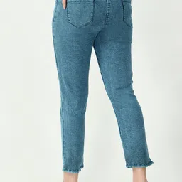 NEUNK Women Comfort Regular Fit Mid-Rise Low Distressed Light Fade Stretchable Jeans image 4