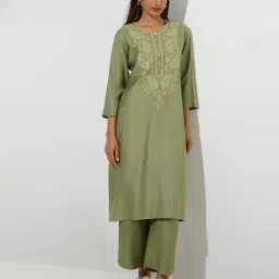 Zuba by Westside Green Paisley Embroidered A-Line Kurta image 3