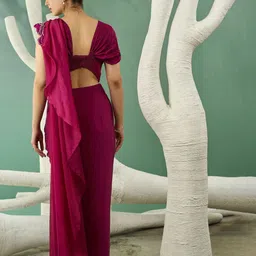 ONE KNOT ONE Embellished Short Sleeve Crop Top Skirt & Dupatta Co-Ords image 3