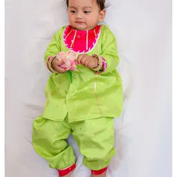BownBee Tafetta Full Sleeves Polka Dots Foil Printed & Lace Embellished Kurta Harem Set - Green image 4