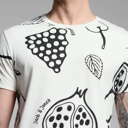 Jack & Jones Men Printed Applique Slim Fit T-shirt image 4